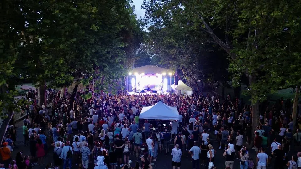 Államalapítás ünnepe a Széchenyi téren